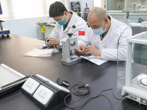 石墨烯的新應(yīng)用，石墨烯技術(shù)制造的東奧會發(fā)熱服裝